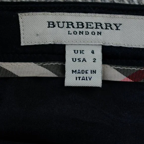 Burberry London Pleated Silk Black Skirt w Bow Accent Italy Timeless Classy Chic